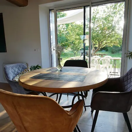 Apartamento La Longere La Menitré Exterior foto
